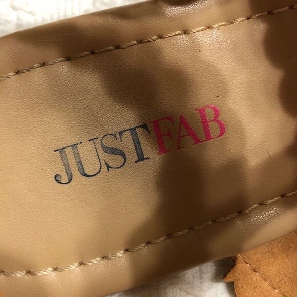 Womens JustFab Sandals Size 7.5 Gold - Picture 6 of 6